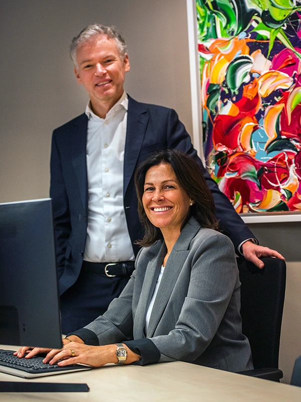 An en Guy, zaakvoerders van verzekeringskantoor ADB Verzekeringen in Hasselt